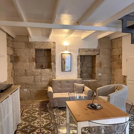 Dimora Lucrezia 아파트 Corigliano dʼOtranto